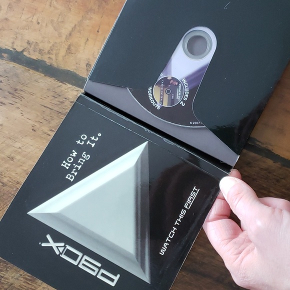 P90X EXTREME HOME FITNESS 🏋‍♂️ - Picture 2 of 7